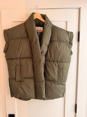 Frame Green Oversized Puffer Vest, Size: S, NWT